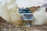 The robust off-road truck: the new Mercedes-Benz Zetros
