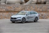 ŠKODA AUTO donates 100 ŠKODA OCTAVIAs worth around 85 million Czech korunas for the fight against Coronavirus